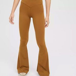 OFFLINE By Aerie Real Me High Waisted Crossover Flare Legging